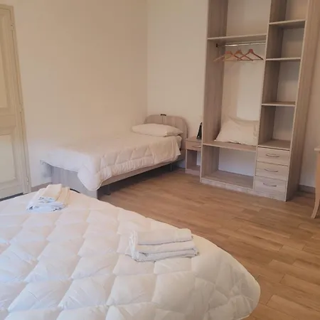 House Airport 3 * Catania